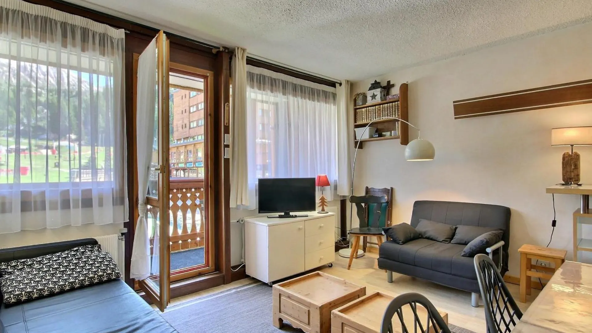 Appartement Renove 3 Pieces, Au Pied Des Pistes, Oriente Sud, Proches Commerces - Fr-1-455-10 La Plagne