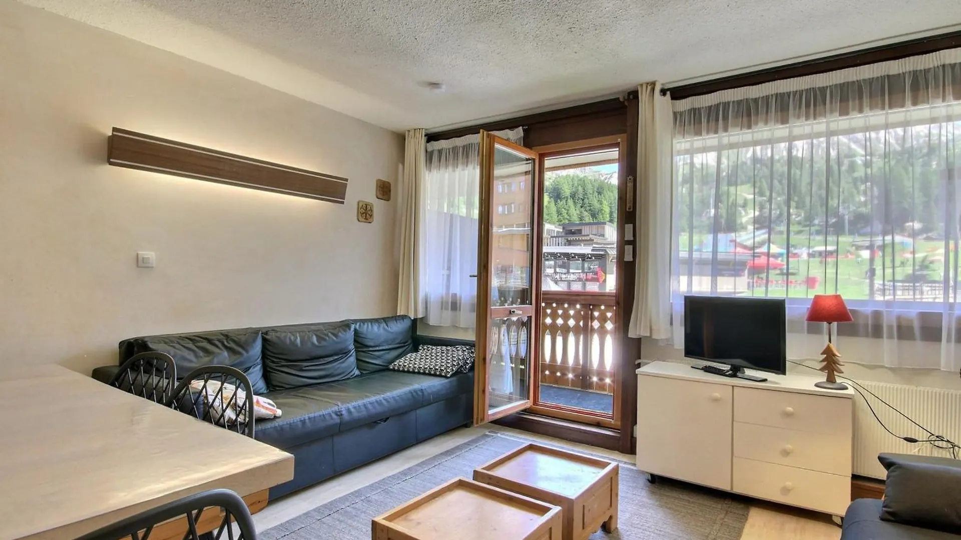 Appartement Renove 3 Pieces, Au Pied Des Pistes, Oriente Sud, Proches Commerces - Fr-1-455-10 La Plagne